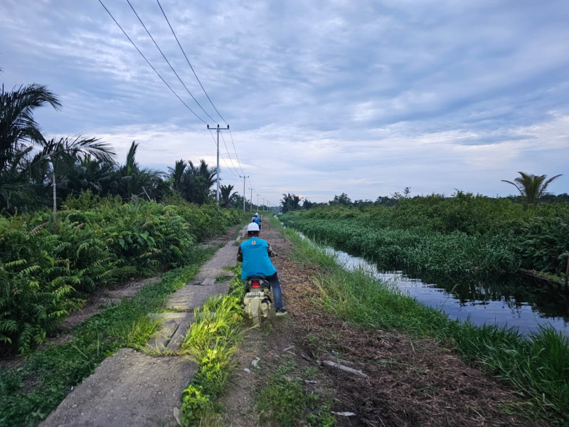 Hadirkan Terang, PLN Berhasil Listriki 4 Dusun Terpencil di Indragiri Hilir Riau