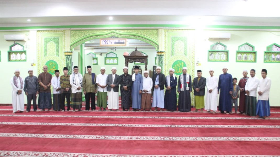 MUI Riau Hadiri Safari Subuh Ahad Akhir Ramadhan MUI Rohil
