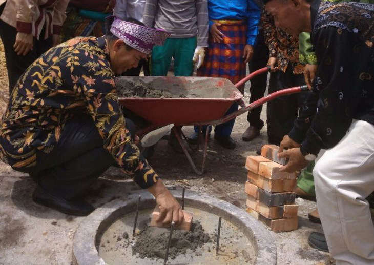 Firdaus Letakkan Batu Pertama Pembangunan Masjid Ar Rayyan