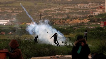 Israel Balas Roket dari Gaza dengan Serangan Udara