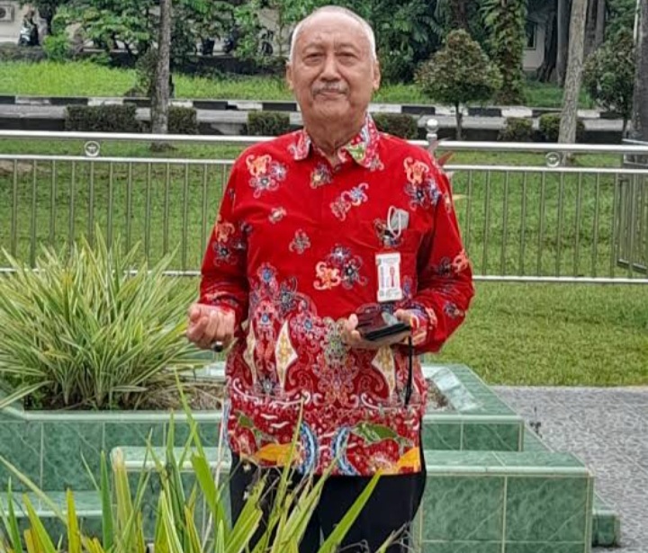 PUASA RAMADHAN MEMBENTUK PRIBADI MUSLIM YANG BERTAQWA