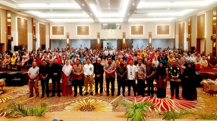 Tingkatkan SPM di Riau, Disdik Riau Harapkan Sinergitas Pengawas Sekolah dengan Satuan Pendidikan