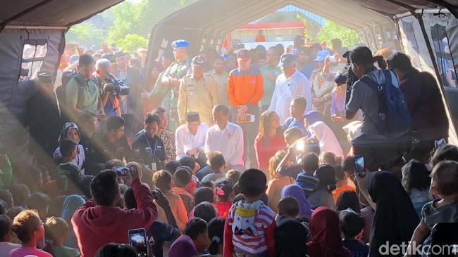 Rapat Gempa, Gerindra Sebut Jokowi Ganggu Pariwisata NTB