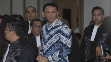 Rusuh di Rutan Mako Brimob, Fahri Sindir Status Ahok
