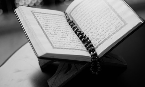 Polisi Perusak Al-Quran Dihukum 1 Tahun 4 Bulan Penjara