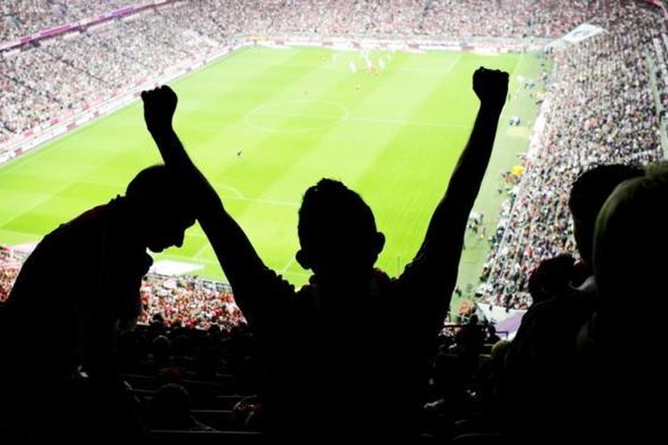 Klub Liga Jepang Tersandung Bendera Berdesain Nazi