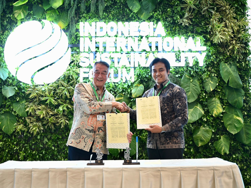 Perbanyak Charging Station EV, PLN Gandeng PT Utomo Charge+ Indonesia dan ACME Corporation