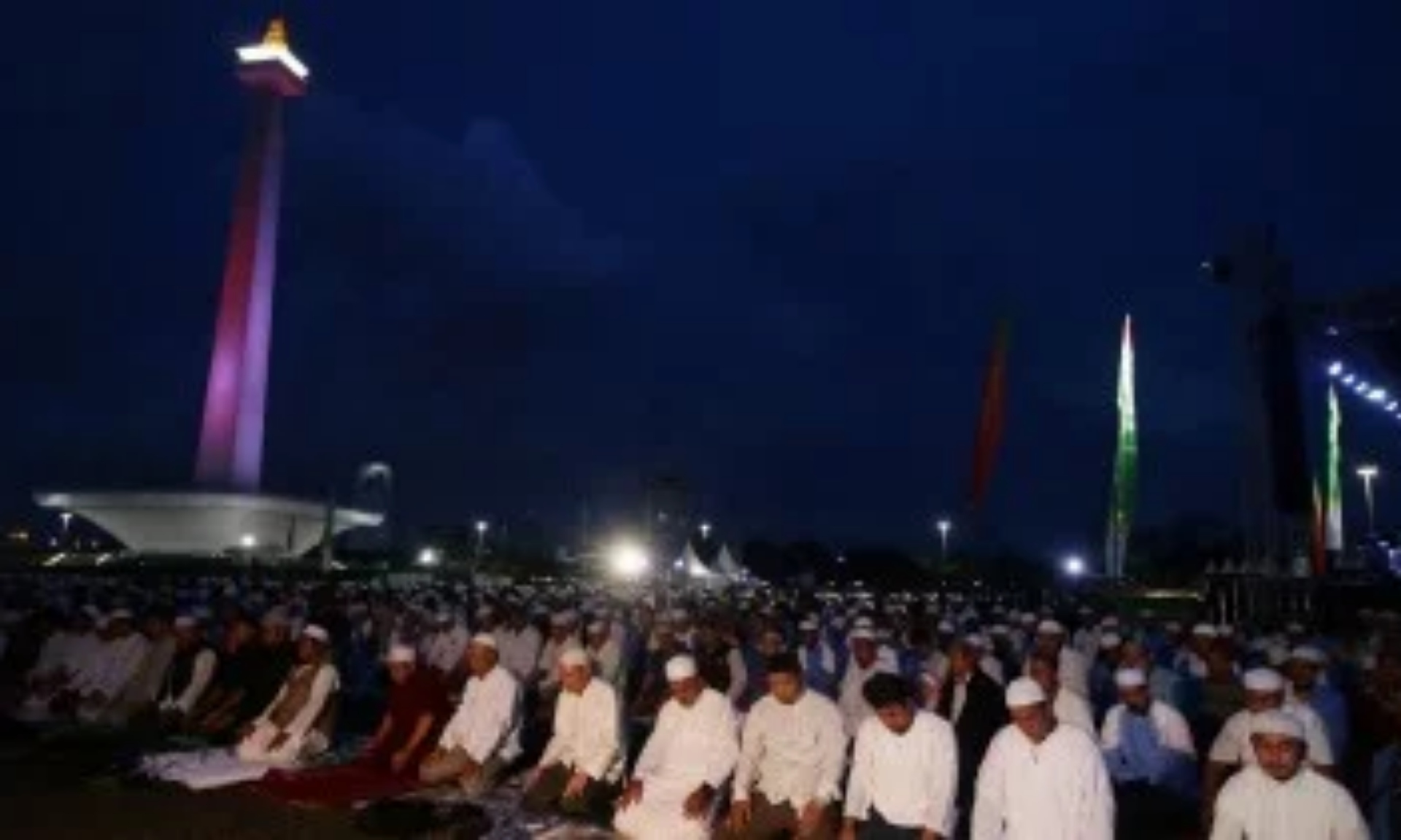 Zulkifli Tanya Presiden, Jemaah Munajat 212 Jawab 'Nomor Dua'