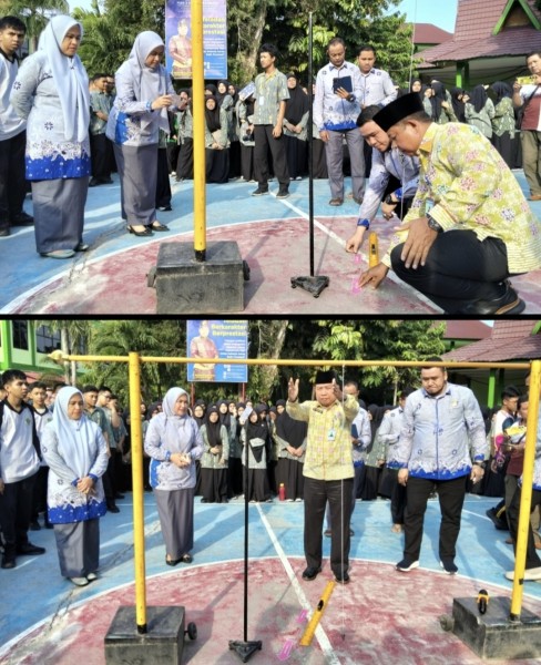 MAN 2 Pekanbaru Cek Ulang Arah Kiblat dengan Metode Rashdul Kiblat, Kamad: Ada Pergeseran Sebesar B292 Derajat
