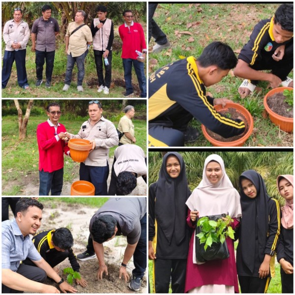 SMKN 1 Sabak Auh Dapat Bantuan Tanaman dan Buahan dari DLHK Riau dan IMPLI Riau