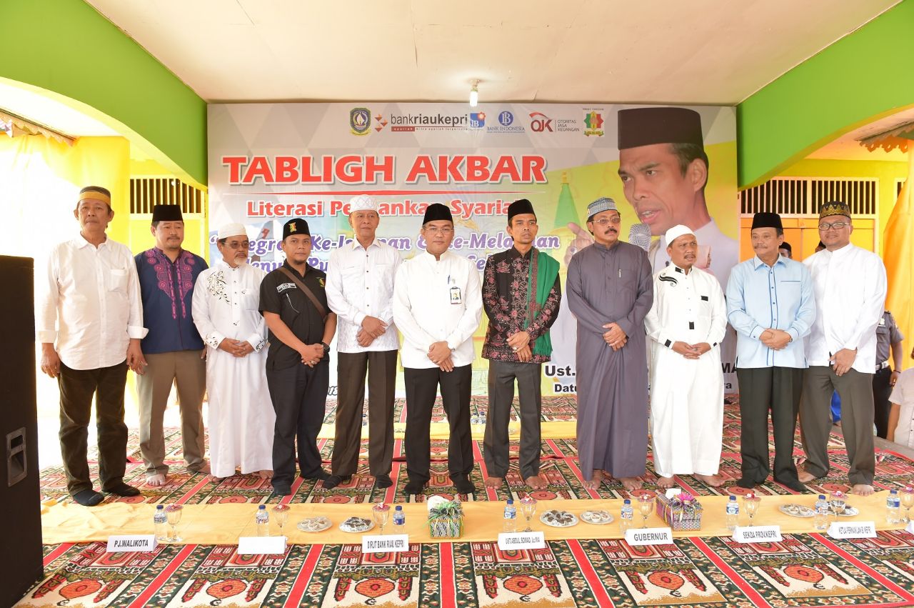 Bank Riau Kepri Syariah Undang Ustadz Abdul Somad Untuk Literasi Keuangan Syariah