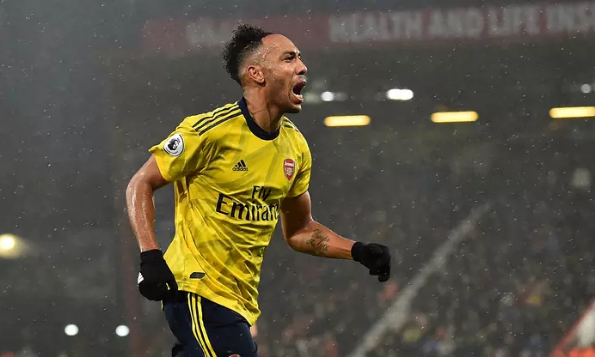 Barcelona Berniat Pinjam Pierre Emerick Aubameyang dari Arsenal