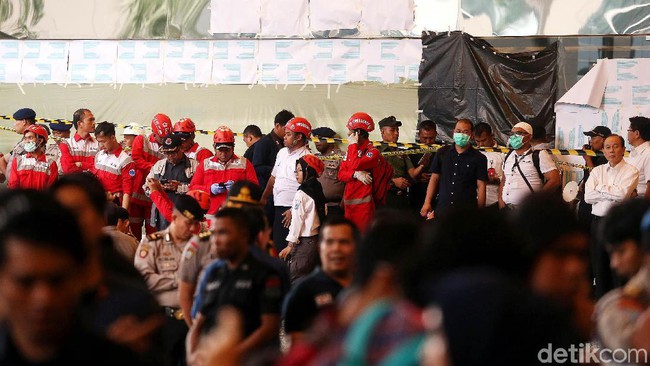 Selasar BEI Ambruk: 17 Orang Dirawat di RS Jakarta, 3 Orang Pulang