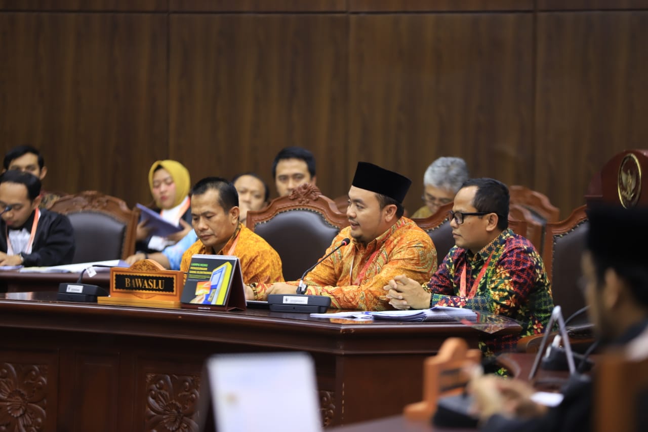 7 Sengketa Pileg di Riau Mulai Disidang MK, 3 Pemohon Tidak Hadir.