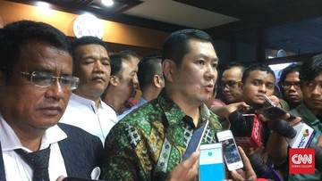 Hary Tanoe 'Malas' Komentar usai Diperiksa soal Iklan Perindo