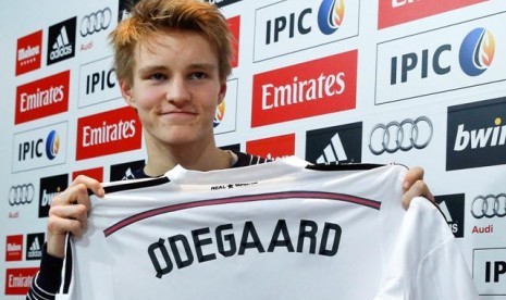 Martin Odegaard Ancam Posisi Valverde di Real Madrid