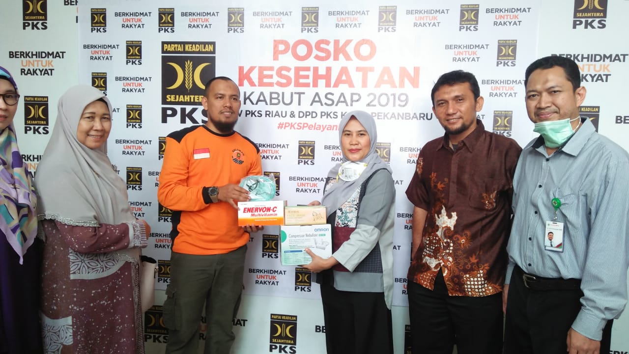RS Awal Bros Grup Bantu Alkes ke Posko Kesehatan PKS