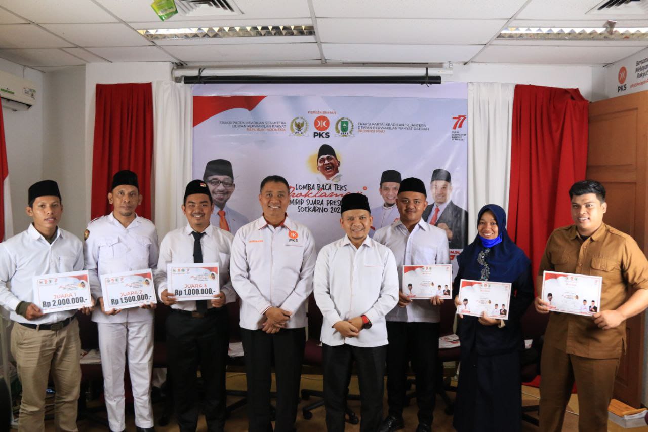 Ini Pemenang Lomba Baca Teks Proklamasi F PKS DPRD Riau 2022
