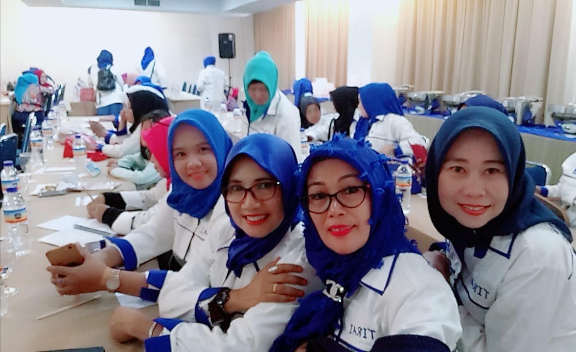 Tim Relawan Ade Hartati se Kota Pekanbaru Gelar Bimtek