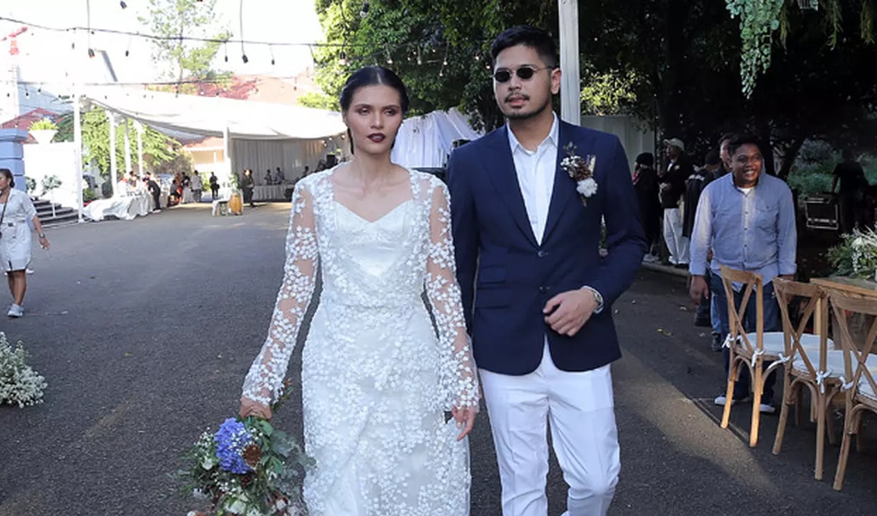 Gelar Pernikahan Sederhana, Petra Sihombing Tak Punya Uang?
