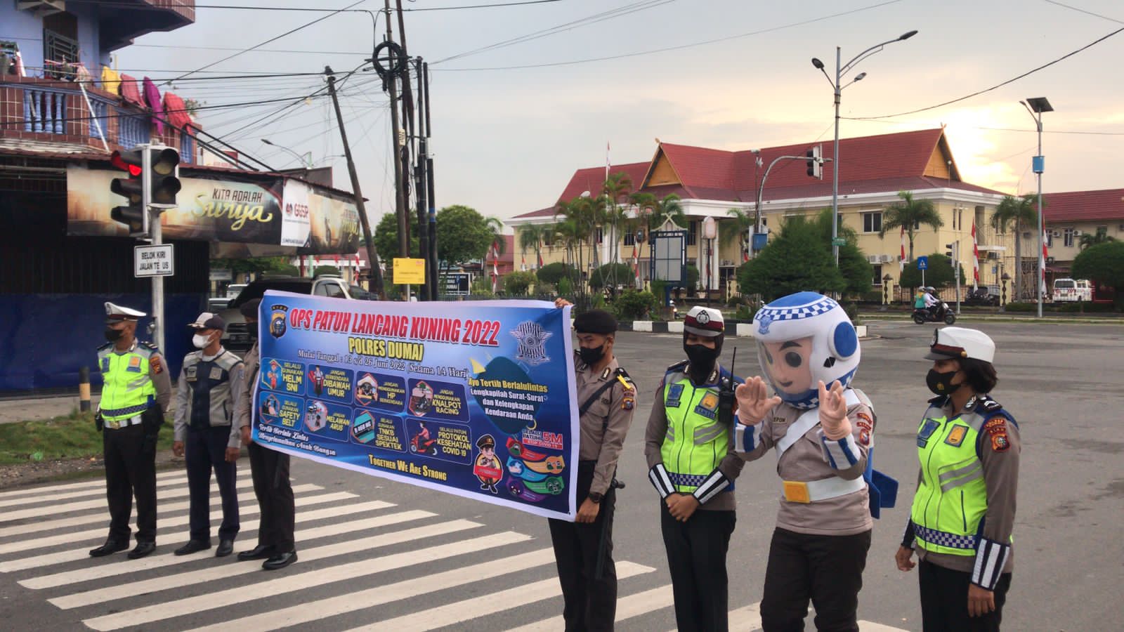 Dua Hari Sebelum Operasi Patuh Lancang Kuning, Sat Lantas Polres Dumai Sosialisasi Ke Masyarskat Pengguna Jalan