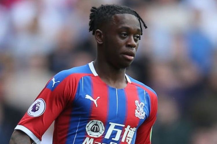 Manchester United Resmi Rekrut Aaron Wan-Bissaka