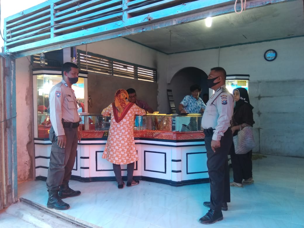 Polsek Langgam Patroli C3 dan Sosialisasi AKB Cegah Covid-19