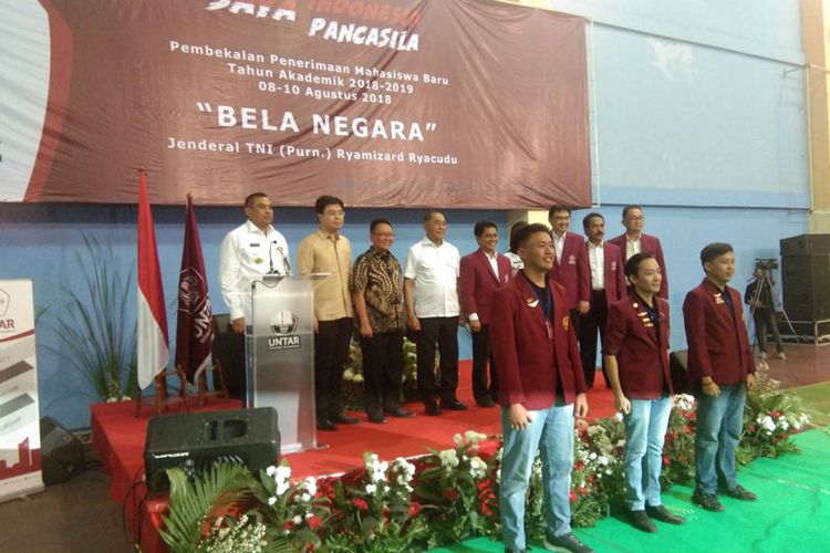 Menhan Himbau Mahasiswa Jangan Jadi Pemimpin Pembawa Masalah