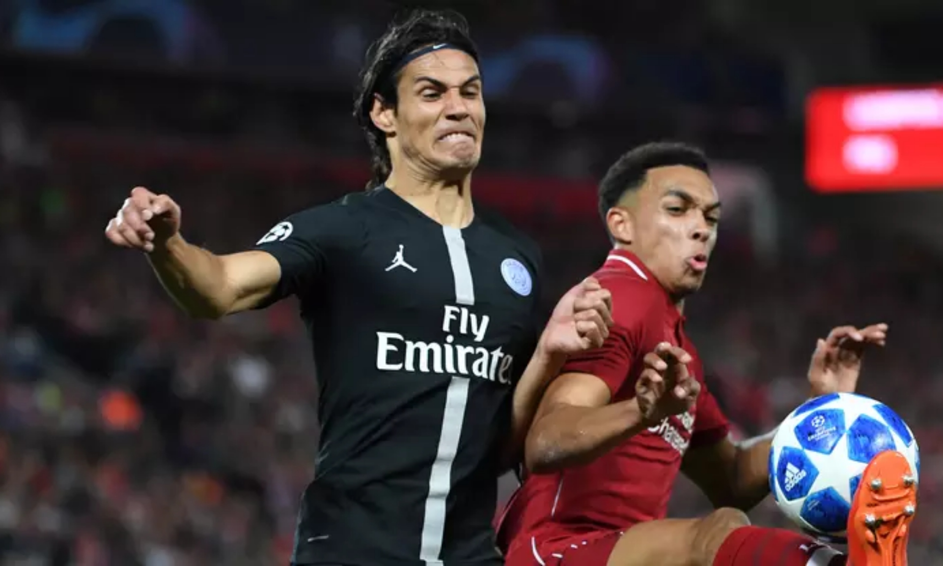 Edinson Cavani Tantang Klub Inggris Bermain di Prancis