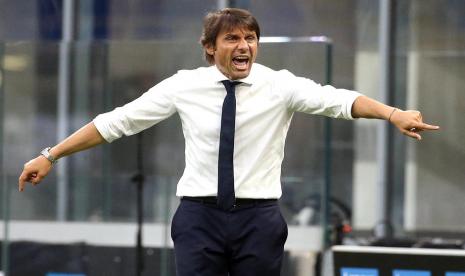 Conte Beri Sinyal Ingin Kembali Latih Juventus