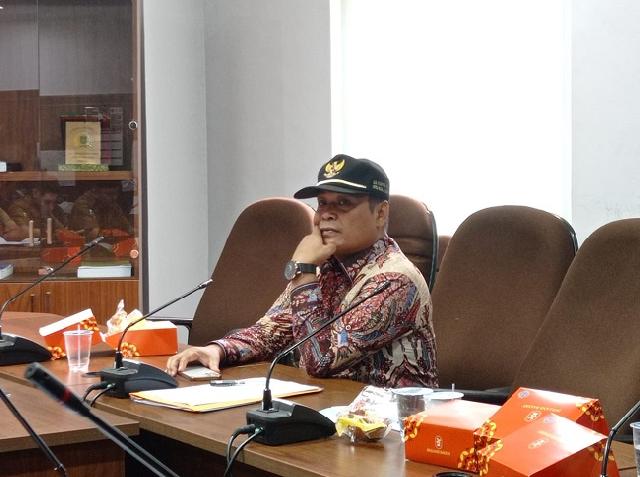 Anggota Komisi IV DPRD Ali Suseno SH MH saat bertanya terkait anggaran